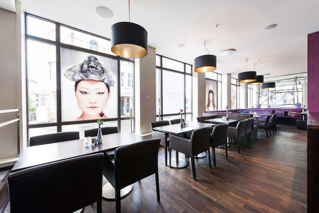 Four Monkeys Hotel Alesund Restaurant photo