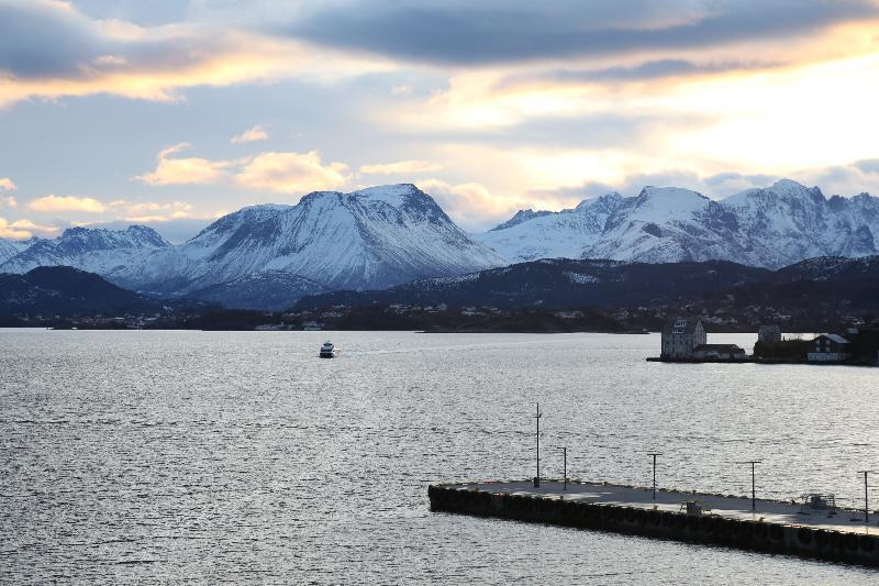 Four Monkeys Hotel Alesund Exterior photo